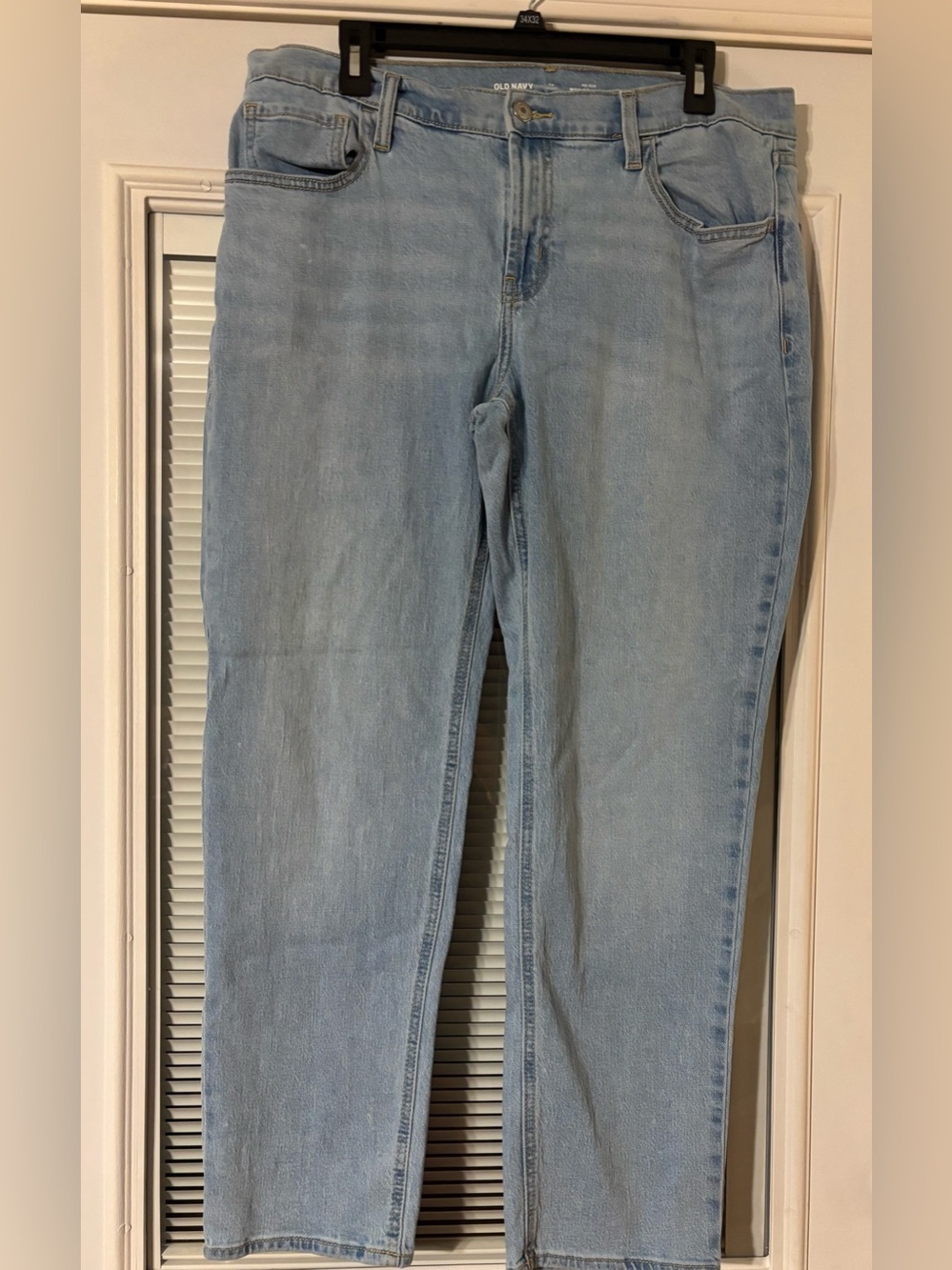 Old Navy Light Blue Mid-Rise Wow Boyfriend Jeans